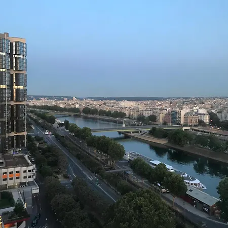 Unique Luxury Parisian Panorama High-rise By The Eiffel Tower Apartment Paris