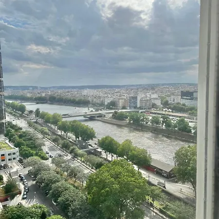 Unique Luxury Parisian Panorama High-rise By The Eiffel Tower Paris