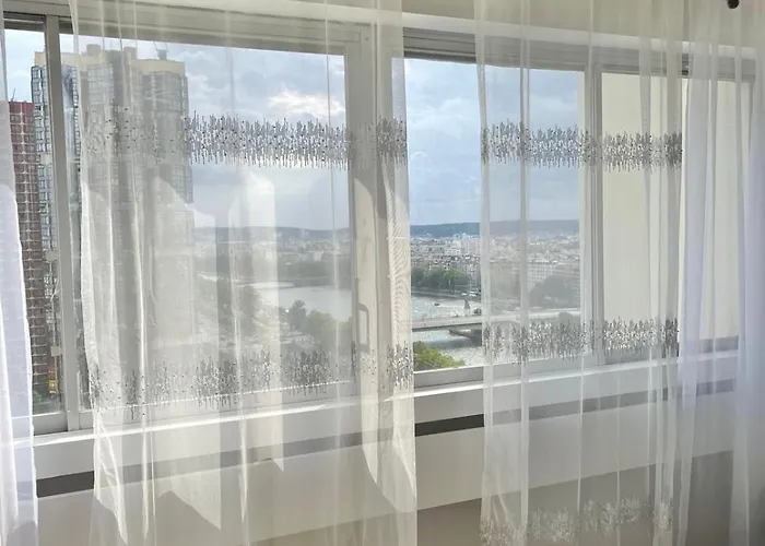 Unique Luxury Parisian Panorama High-rise By The Eiffel Tower * Parijs