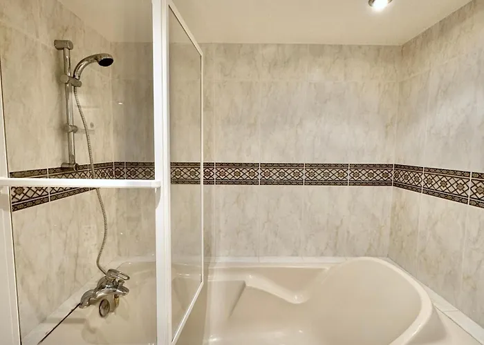 Appartement Unique Luxury Parisian Panorama High-rise By The Eiffel Tower Parijs